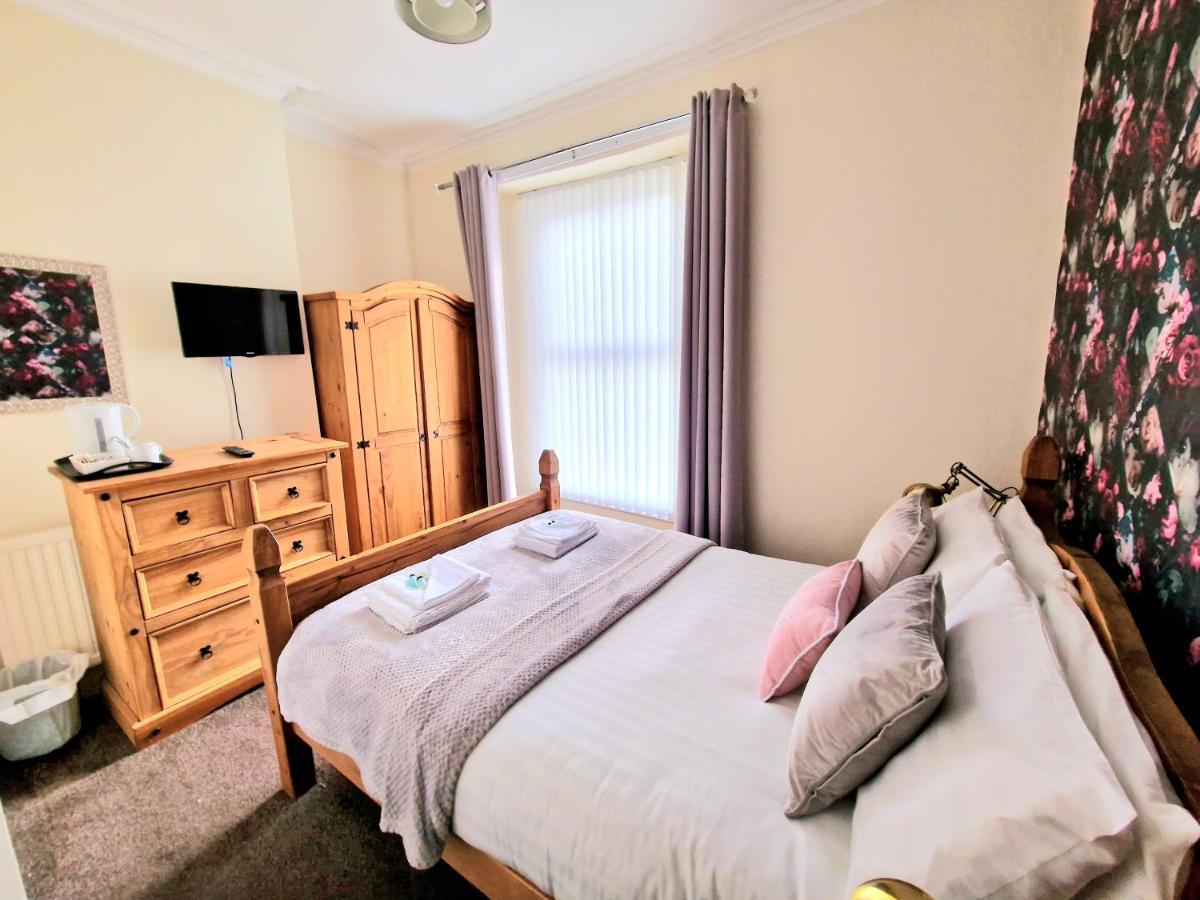 Breeze B&B Llandudno Esterno foto